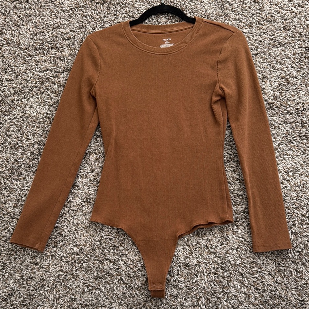 Nuuds chocolate long sleeve ribbed bodysuit